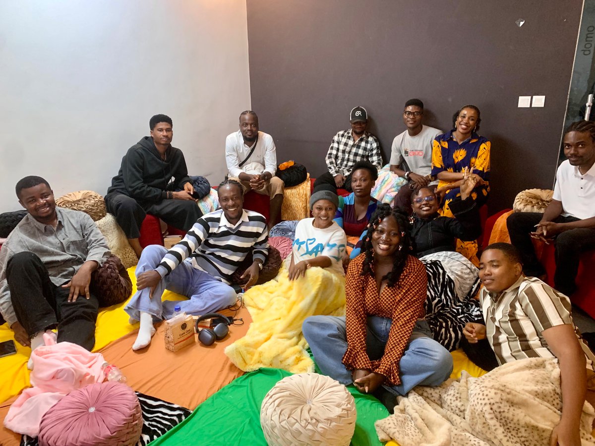 tfdp_roductions's tweet photo. And just like that, we’ve had our first ACC. 🎬

Film lovers, creatives &amp; curious minds came together for film, conversation &amp; community.

Edition 2 is in 2 weeks. See you after the credits. 🎞️

#aftercreditsclub https://t.co/KbM4U2SFbA