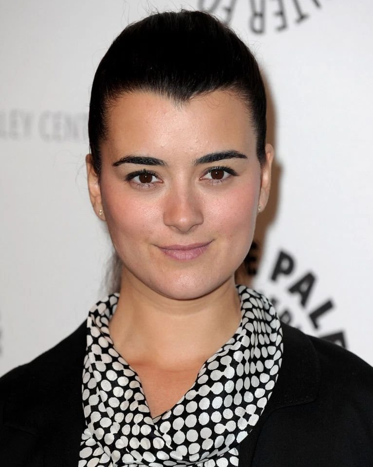 CoteDePabloAcc's tweet photo. Be honest… is this my best look ever?
#fypシ゚viral🖤tiktok #ZivaDavidFans #CoteDePabloFans #CoteDePablo #usatiktok🇺🇸 #CoteDePablo #ZivaDavid #NCIS #NCISTonyAndZiva #TonyAndZiva #Tiva #NCISFans #NCISVerse #ParamountPlus #CoteDePabloFans #ZivaDavidFans #Trending #Viral https://t.co/vXOnIo6Gu6