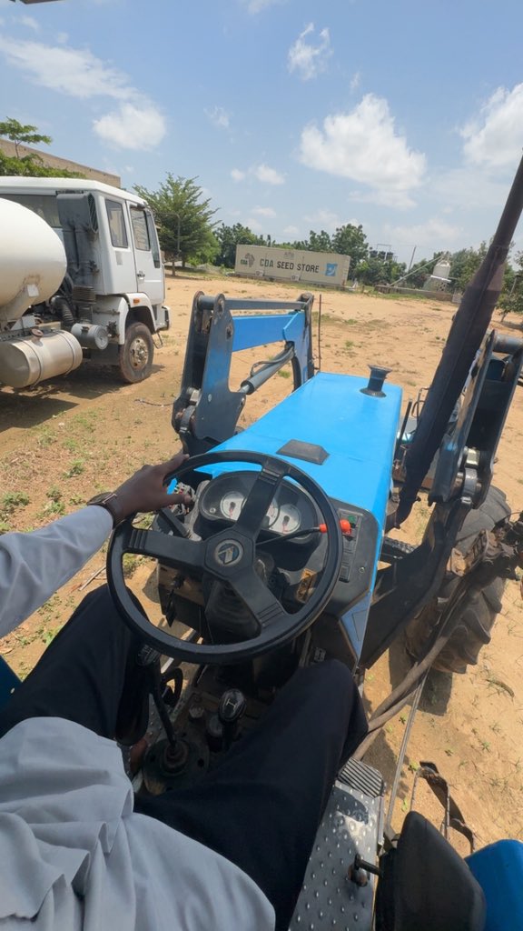 Deewahab_'s tweet photo. Agriculture is no longer just about farming.
It's technology, climate resilience, data and innovation, and young people ready to build a more sustainable food system.
During my industrial training at the Centre for Dryland Agriculture, I'm learning that the future belongs to those who combine knowledge + technology + action. 🌱🚜
Which of these do you think will change farming in Nigeria the most? 
#Agritech #YouthInAgriculture