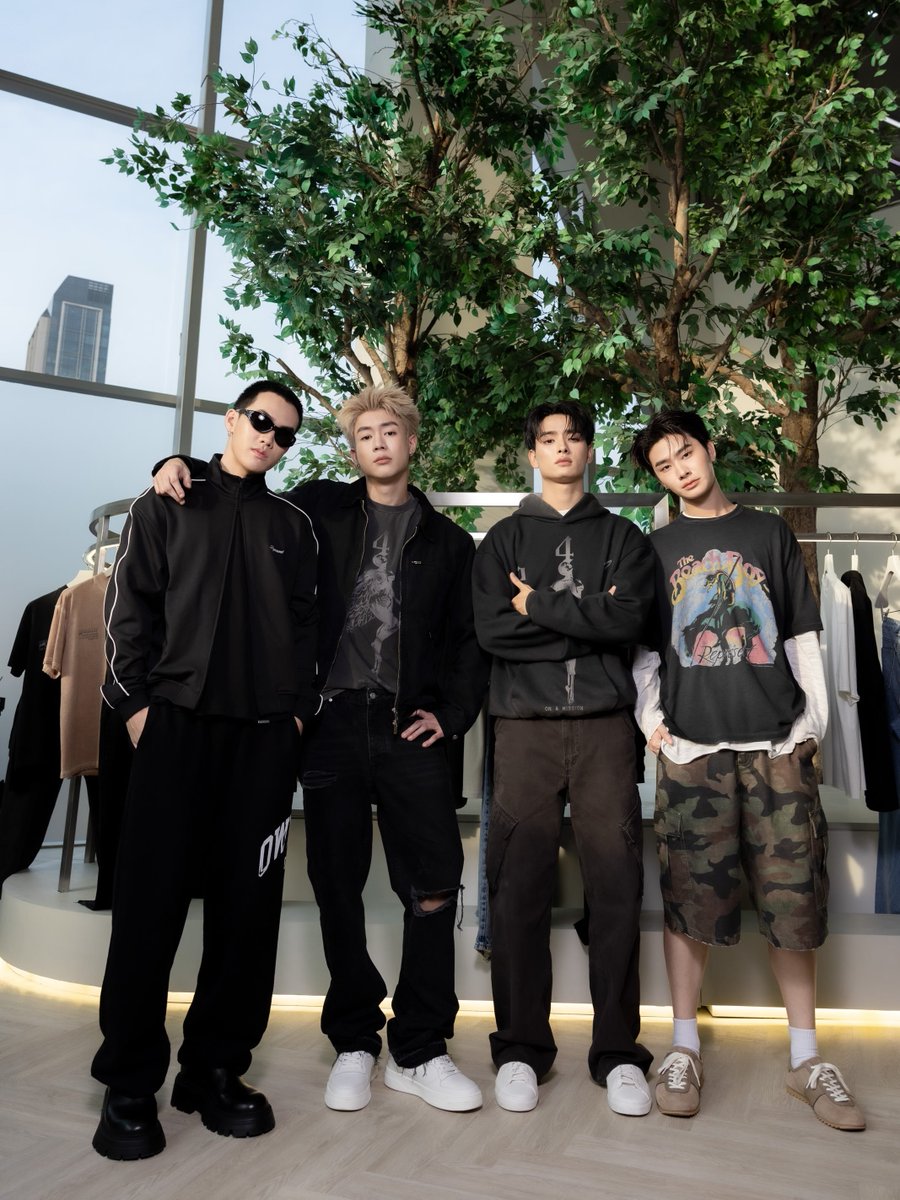 BEUSphilippines's tweet photo. ‧₊˚✧ [ THAI IG POST UPDATE ] ✧˚₊‧
🗓 10. 06. 2026

— thai.busofficial
Representing my kind of everyday style 🤍🤍🤍
#RepresentTH #CentralEmbassy

#THAIchayanon
#KHUNPOL
#BUSbecauseofyouishine 
#RepresentTHXBUS 
#RepresentTHxTHAI 
#RepresentTHxKHUNPOL https://t.co/7Kn9ILKXuC