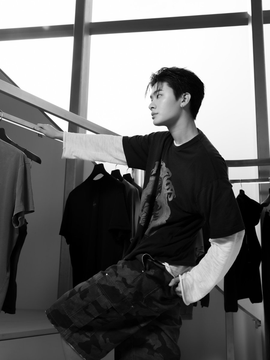 BEUSphilippines's tweet photo. ‧₊˚✧ [ THAI IG POST UPDATE ] ✧˚₊‧
🗓 10. 06. 2026

— thai.busofficial
Representing my kind of everyday style 🤍🤍🤍
#RepresentTH #CentralEmbassy

#THAIchayanon
#KHUNPOL
#BUSbecauseofyouishine 
#RepresentTHXBUS 
#RepresentTHxTHAI 
#RepresentTHxKHUNPOL https://t.co/7Kn9ILKXuC