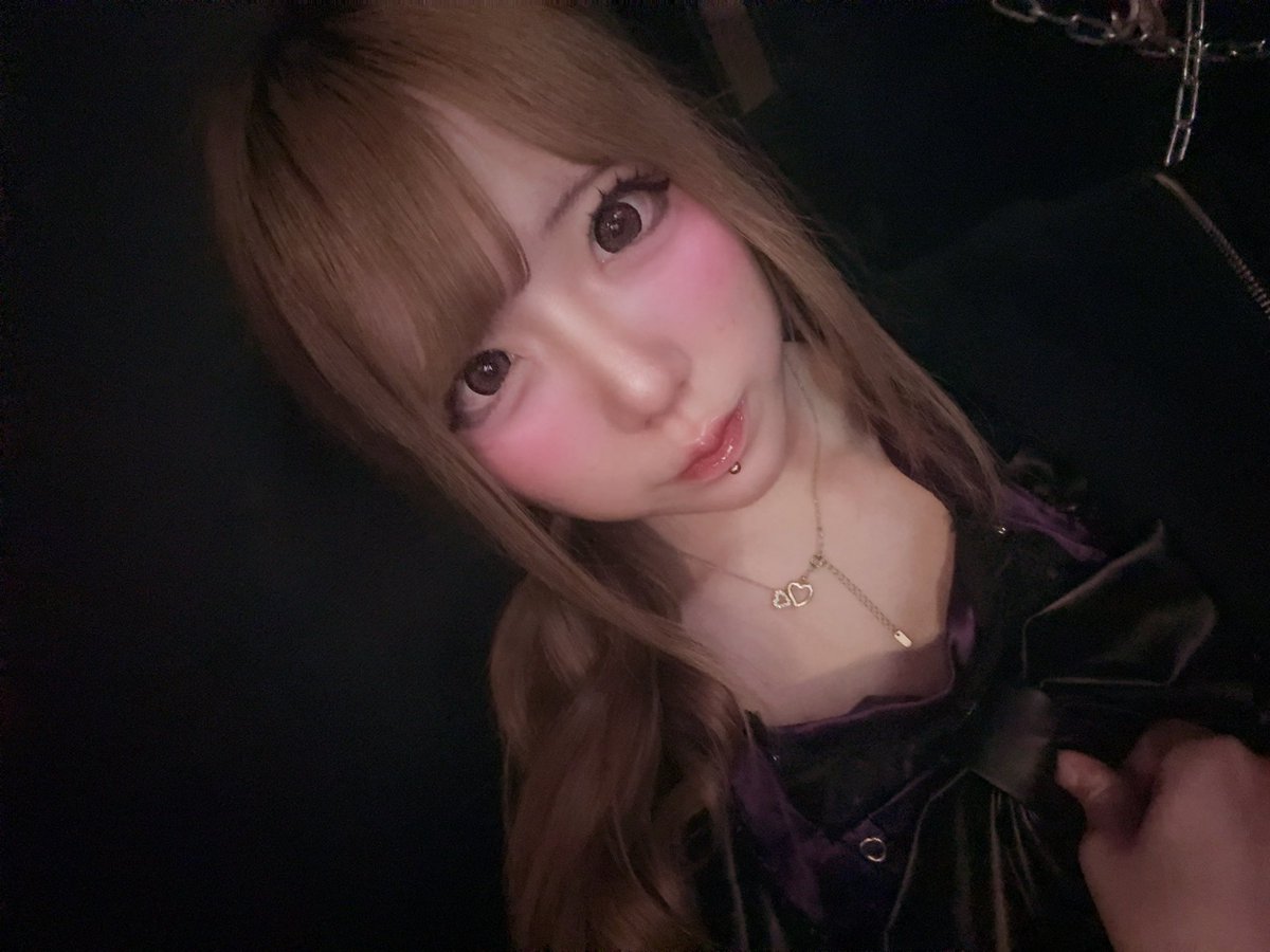 j_qhzo's tweet photo. そとさむい´ᴗ ·̫ ᴗ`

 #コンカフェ嬢  #自撮り界隈  #ミナミコンカフェ  #コンカフェ営業 https://t.co/JmhSjArb5a