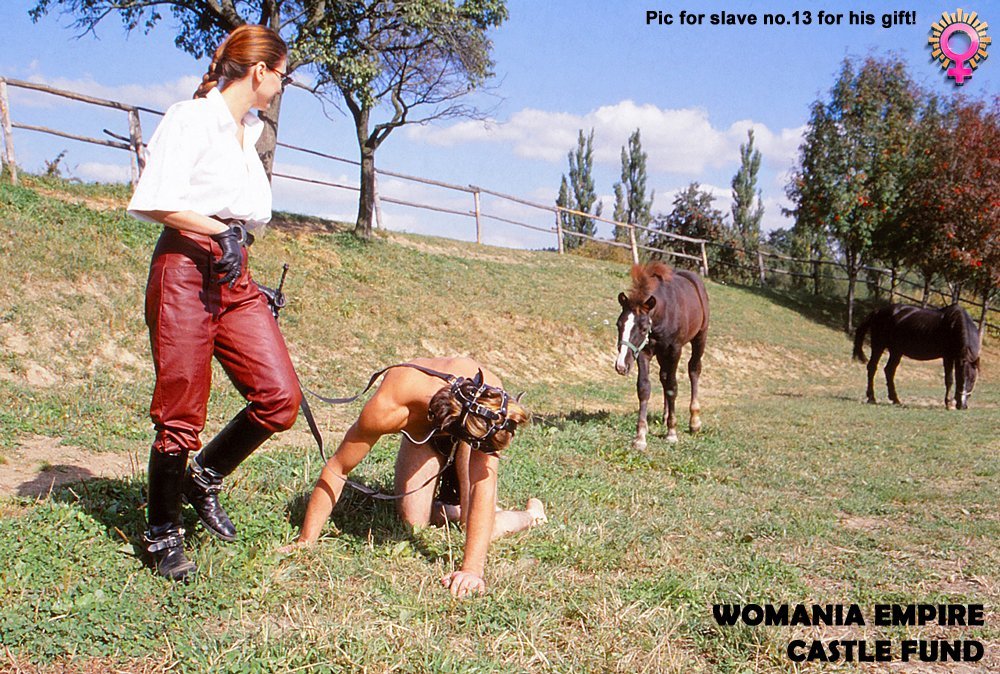 badguy113431's tweet photo. #throughthewindowofmemories

it is the duty of women to rule and command👑
 it is the duty of men to serve and obey🛐🧎‍♂️
All hail to the Matriarchy♀️♀️

🖼️ Madame Gabrielle 👑👑🌹🌹🧎‍♂️🧎‍♂️ trained slave in @OWK_CASTLE 🏰

@WomaniaEmpire
 @DOMINITY2
@OWKreal https://t.co/JEq3vcOerG