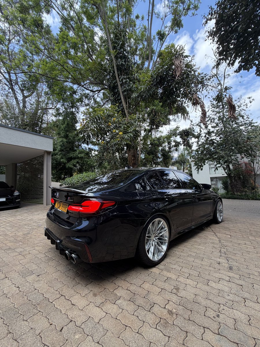 UrbanXDetail's tweet photo. M5 COMP🔵🔴 https://t.co/f3rc6m9SdO