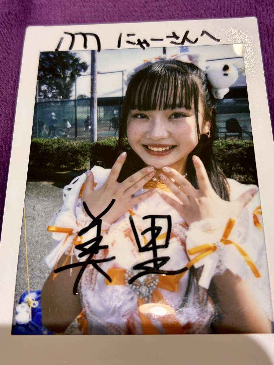 jinteialibaba1's tweet photo. Menkoiガールズ
姉妹チェキ

🟠美里
　牛タン好き
　カビゴン好き
　休みは家でゴロゴロ

⚪️桃香
　パルム好き
　ポチャッコ好き
　走るの好き。でも美術部

＃Menkoiガールズ
＃美里
＃桃香
＃おうらスポーツフェスティバル https://t.co/NjUSL01Mvh