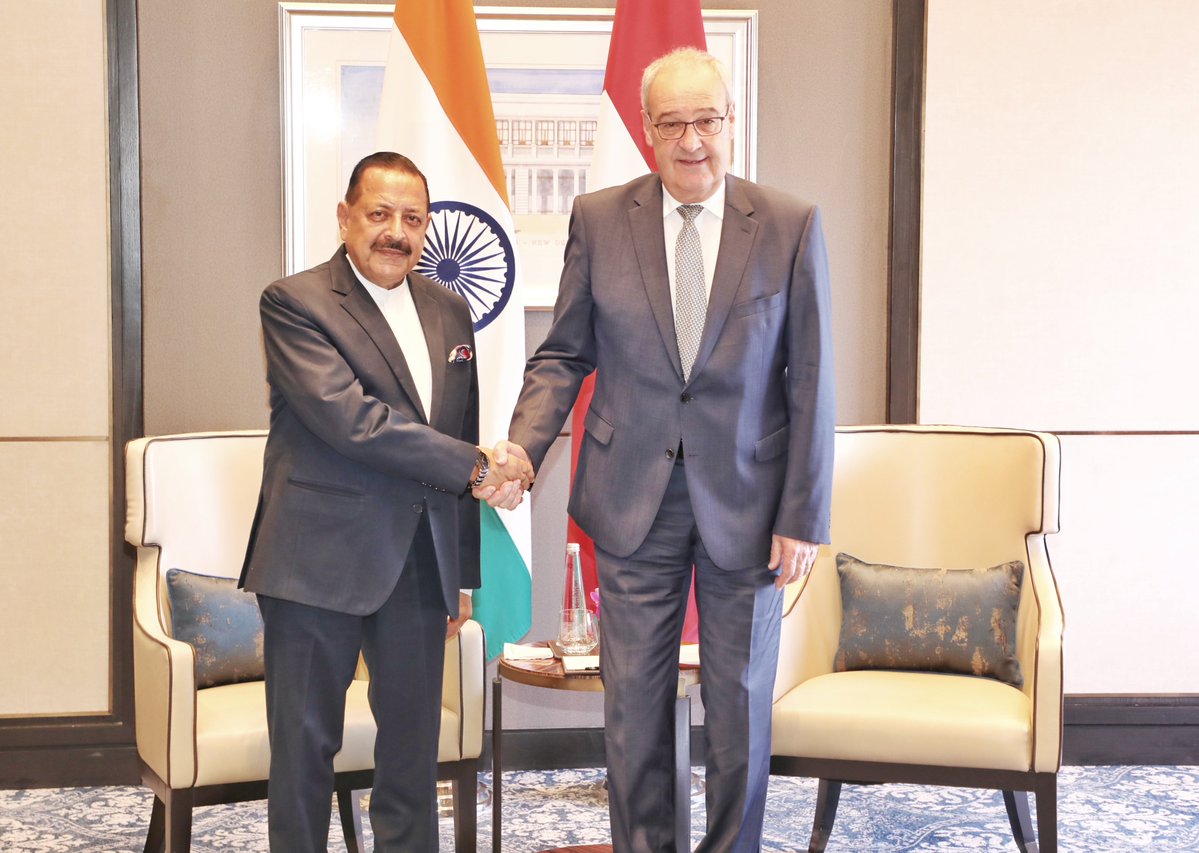 DrJitendraSingh's tweet photo. With President of the #Swiss Confederation, Guy Parmelin, currently on India visit, held a bilateral meeting, with discussions focused on further strengthening the longstanding India- #Switzerland partnership in science, technology, research and innovation. Reference also came up of the highly fruitful meeting that President Guy Parmelin had with Prime Minister Sh @narendramodi on the first day of his visit yesterday.

The delegations from the two sides also joined.  Letter of Intent between the Swiss National Science Foundation (SNSF) and the Department of Science & Technology (DST), and the Implementation Agreement between the Zurich University of Applied Sciences (ZHAW) and DST have been finalised.

The Swiss side was highly appreciative of India’s expanding S&T priorities in biotechnology, vaccine development, genome sequencing, quantum technology, space and deep ocean research, as well as the emerging opportunities in  blue economy and bio-economy. The cordial relationship between India and Switzerland makes it easier for the two countries to collaborate at different levels for a sustained engagement in areas of mutual interest.

@ParmelinG