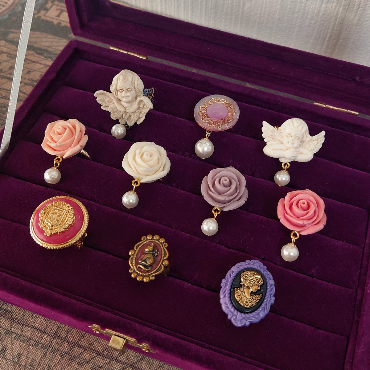 late_flower2's tweet photo. 新作のリングたち💍
こちらは #ゴスロリパーティー に納品予定です✨️

@handmadelink8 https://t.co/Mpnh9mgBwj