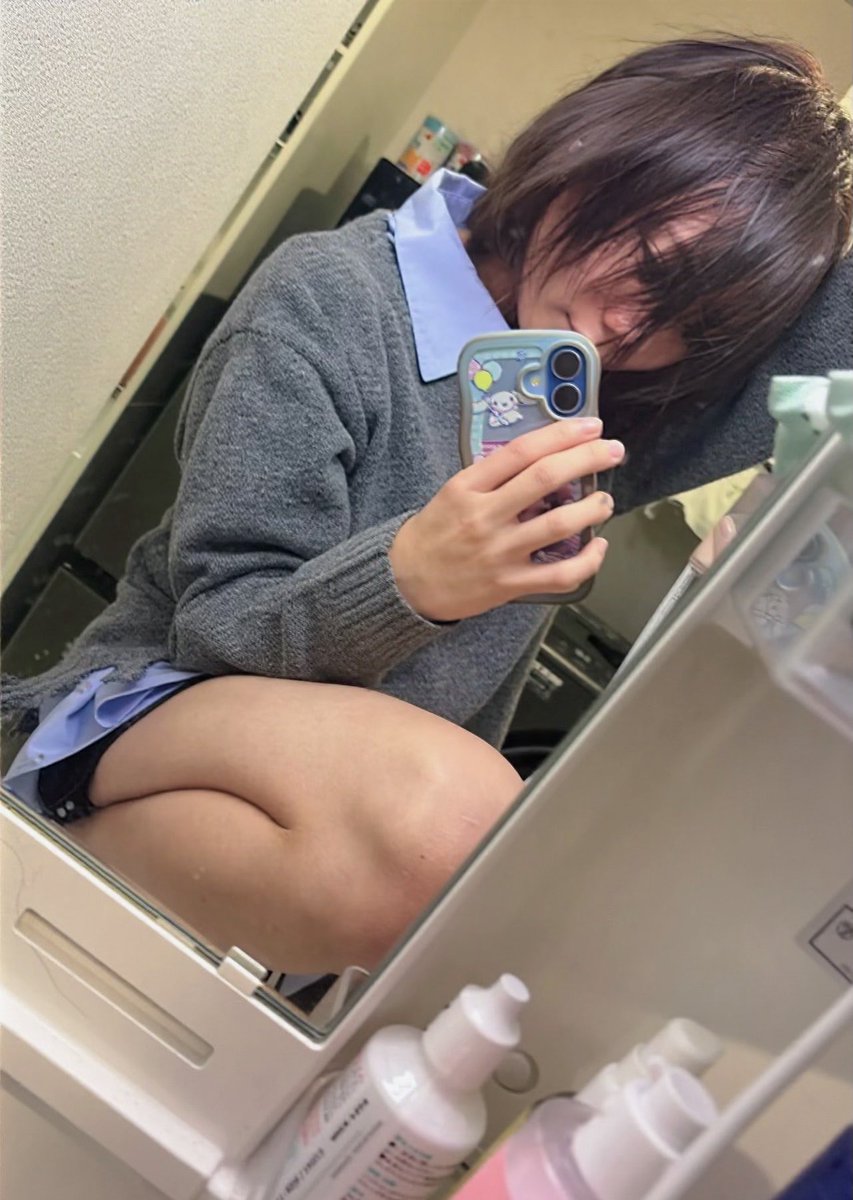 yurayura_kagra's tweet photo. ←変身前　
　　　　　　　　　　　　　　　変身後→
男なんてこんなもん👨 https://t.co/MQLYKQxoVt