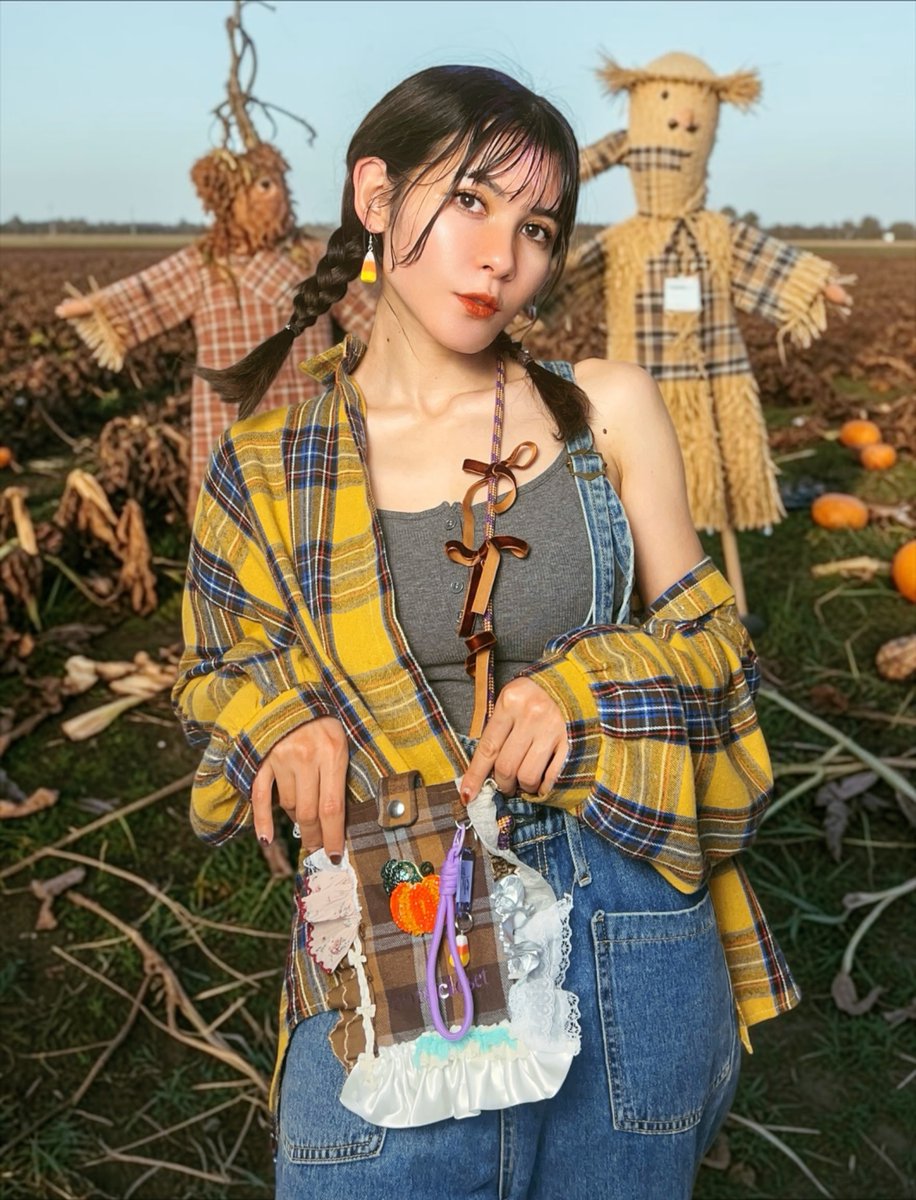 fairouzzzzzz's tweet photo. わたしが一つ一つ愛を込めて作った
ハンドメイドのハロウィンコレクション…

📢いよいよ今日の21時から販売スタートです‼️

��んなのハロウィンが彩られますように🎃💜

https://t.co/GPfOkIrqqV https://t.co/dR3pkVNePK