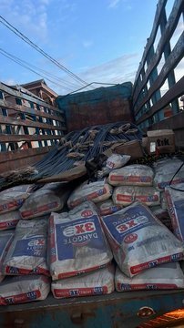 Creekcm's tweet photo. Facts. Special Decking offer,
We reduce prices of all cement, Rods, plumbing materials, electrical materials during decking and during the decking we bring two crates of beer and Juice. Making the process smooth while you save some money. Call or whatsapp 651482421 https://t.co/cq81czfHZi
