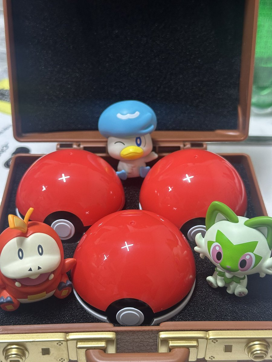 FlyingMawile's tweet photo. 신오맛 팔데아!! https://t.co/KpWHnLzL52