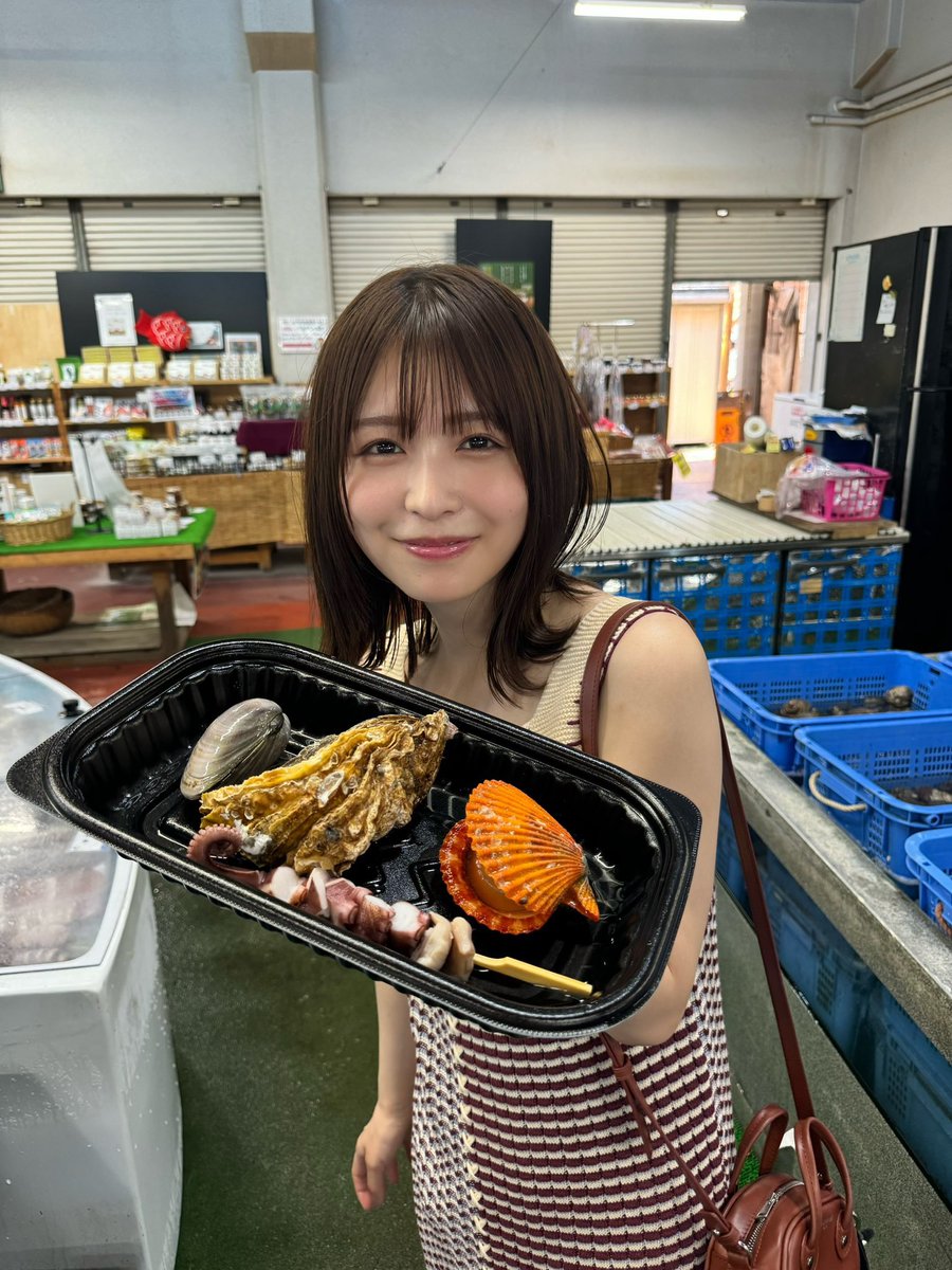 seigoujag's tweet photo. 肉○器回避トーナメント💕

1回戦

長濱ねる vs 広瀬すず

国王の指名で肉○器となりかけている32名💕皆さんは守りたい人に投票することで1人だけ救うことが出来る💕

肉○器堕ちから救いたいのは？💕

#オナペ #おなぺ #貼り合い #妄ツイ #딸감
#딸딸이 https://t.co/ximdbXMdGA