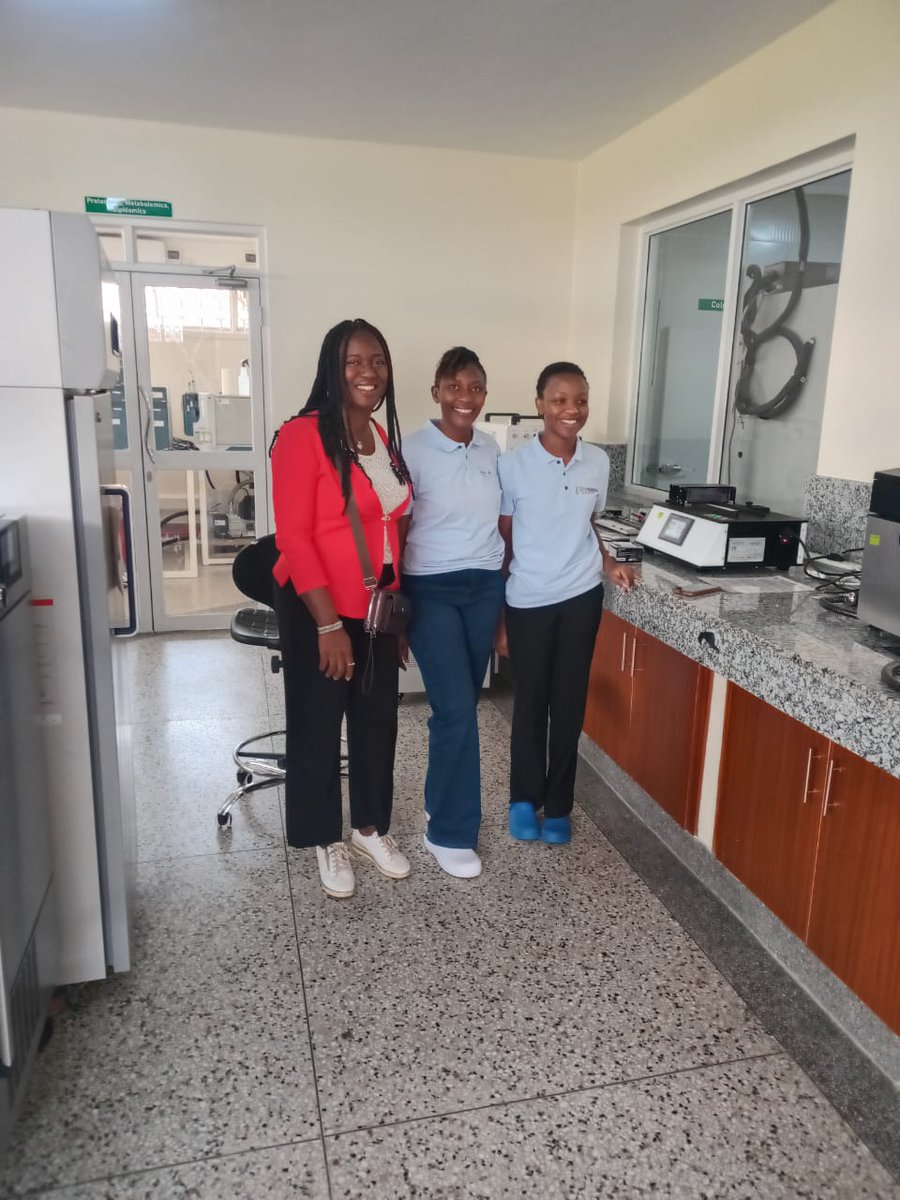 cebiotechug's tweet photo. Congratulations to Dr. Sonuga Ayobola A. on completing a 3-week hands-on Biomarker Discovery Training at @cebiotechug 's BSL-2 Biomarker Research Facility, @Makerere, with @APHRC 
Protein expression, SDS-PAGE, PCR and lateral flow kit assembly.
#Biomarkers #Diagnostics https://t.co/Gf1euETzPy