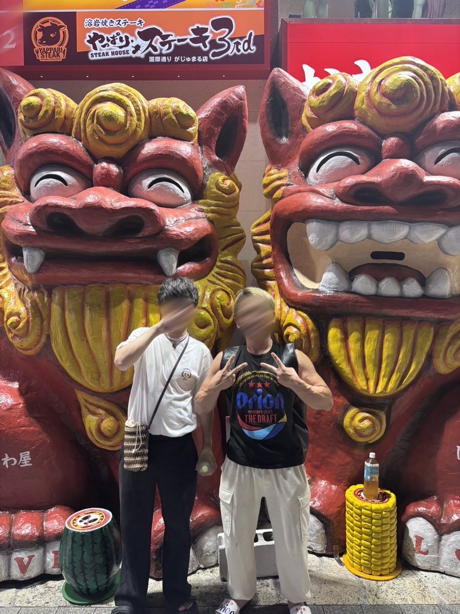 ASKR_Coaw's tweet photo. すぎさきさんとうちの代表と3人で
初沖縄🫶 https://t.co/1o7qA2Ud9O