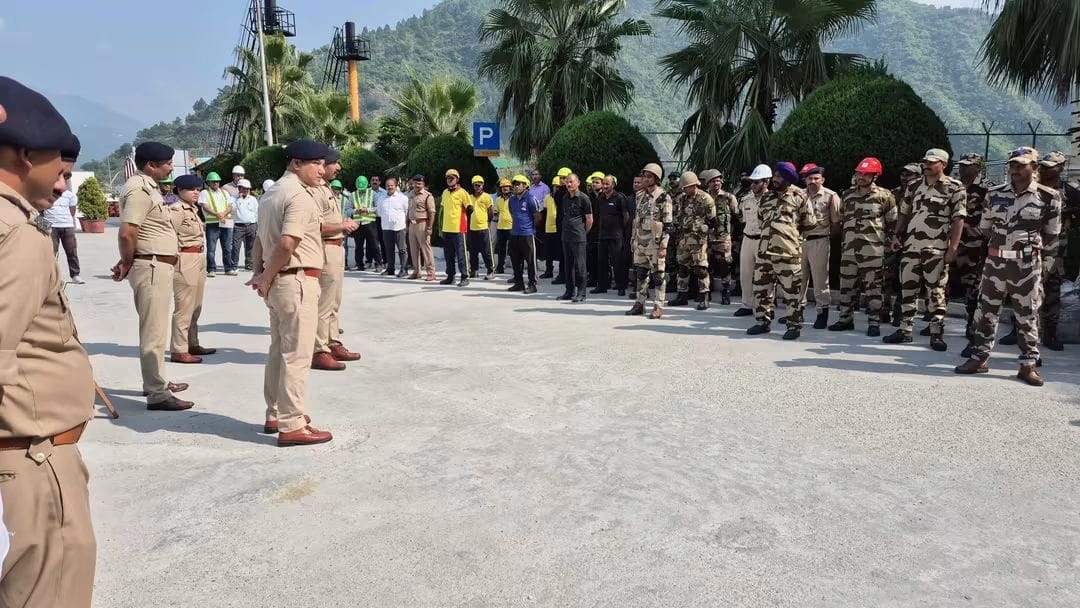 CISFHQrs's tweet photo. Multi-Agency Counter Terrorist Mock Exercise Conducted at Tehri Dam

A multi-agency Mock Exercise was successfully conducted at CISF Unit THDC Tehri, Uttarakhand to assess the operational preparedness, emergency response capability and inter-agency coordination during a simulated terrorist attack.

Personnel from CISF, Uttarakhand Police and various stakeholder agencies participated in the exercise.

The drill reinforced the importance of swift response, seamless coordination and effective emergency management in safeguarding critical infrastructure.

#CounterTerrorism #CriticalInfrastructure #EmergencyPreparedness #InterAgencyCoordination

@PIB_India 
@DDNewslive 
@uttarakhandcops 
@CISFNorth