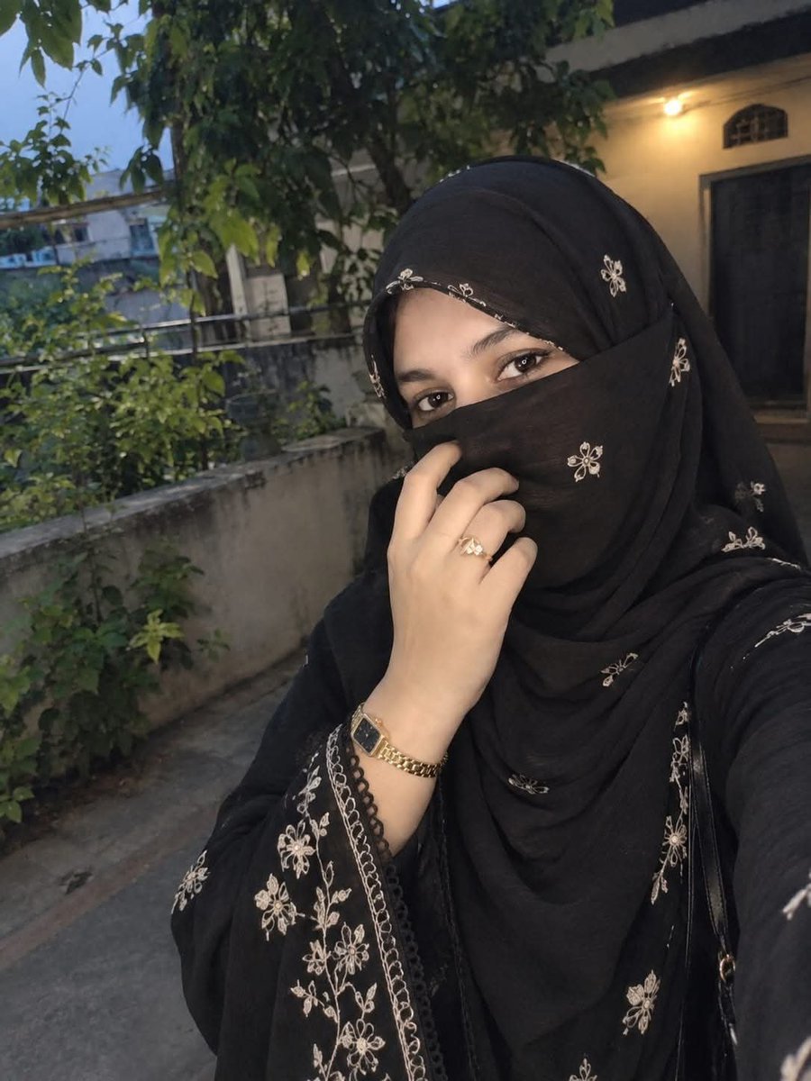 megherrazoo's tweet photo. ভালোবাসা চাই, কিন্তু তার চেয়েও বেশি চাই একজন ভরসার মানুষ। 🫶✨ https://t.co/uAuQ3ke5sQ