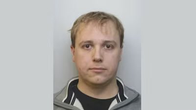 zarahussain999's tweet photo. English national and former scout leader Matt Ellett has been jailed for 20 years.

He was convicted of 19 sexual abuse offences against multiple children https://t.co/FmKTlIpXql