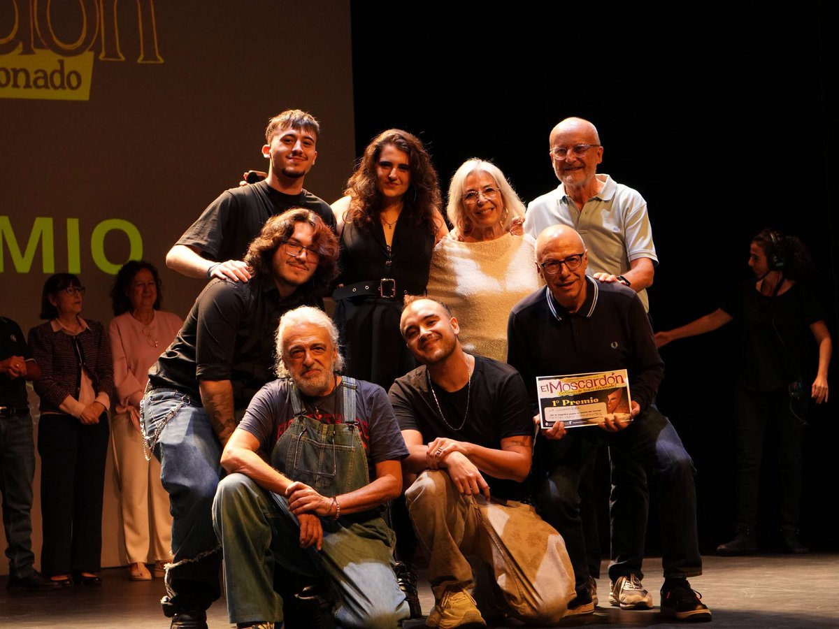 telescopiodigit's tweet photo. #sanfer #alcala La Locandiera triunfa en El Moscardón y el Certamen de Teatro de OFM https://t.co/Re3iynDqBd https://t.co/v5EMMbXnQg