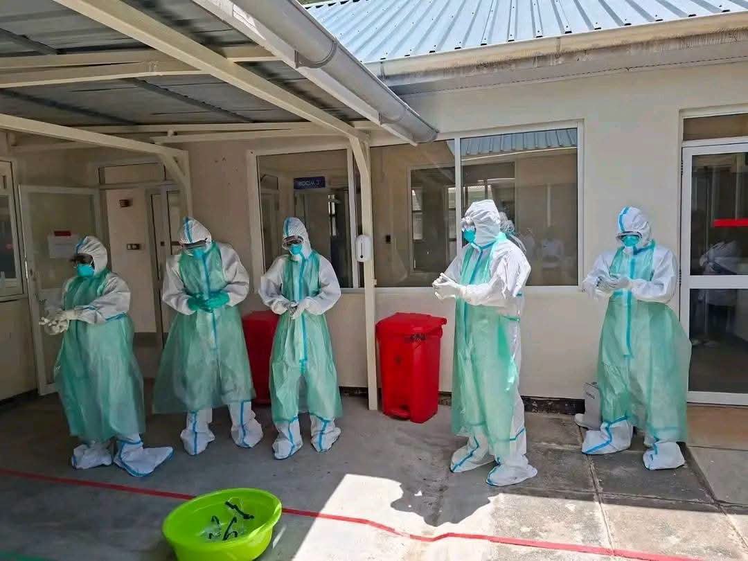Numbersuganda's tweet photo. updates: Kenya has confirmed its first imported case of Ebola Bundibugyo virus disease (BDBV). The patient, a Kenyan citizen who had lived in the DRC for seven years, travelled through Uganda before arriving in Nairobi on October 3.

@Numbersuganda

https://t.co/yKEMLyJpbp https://t.co/EcKNhhi6oB
