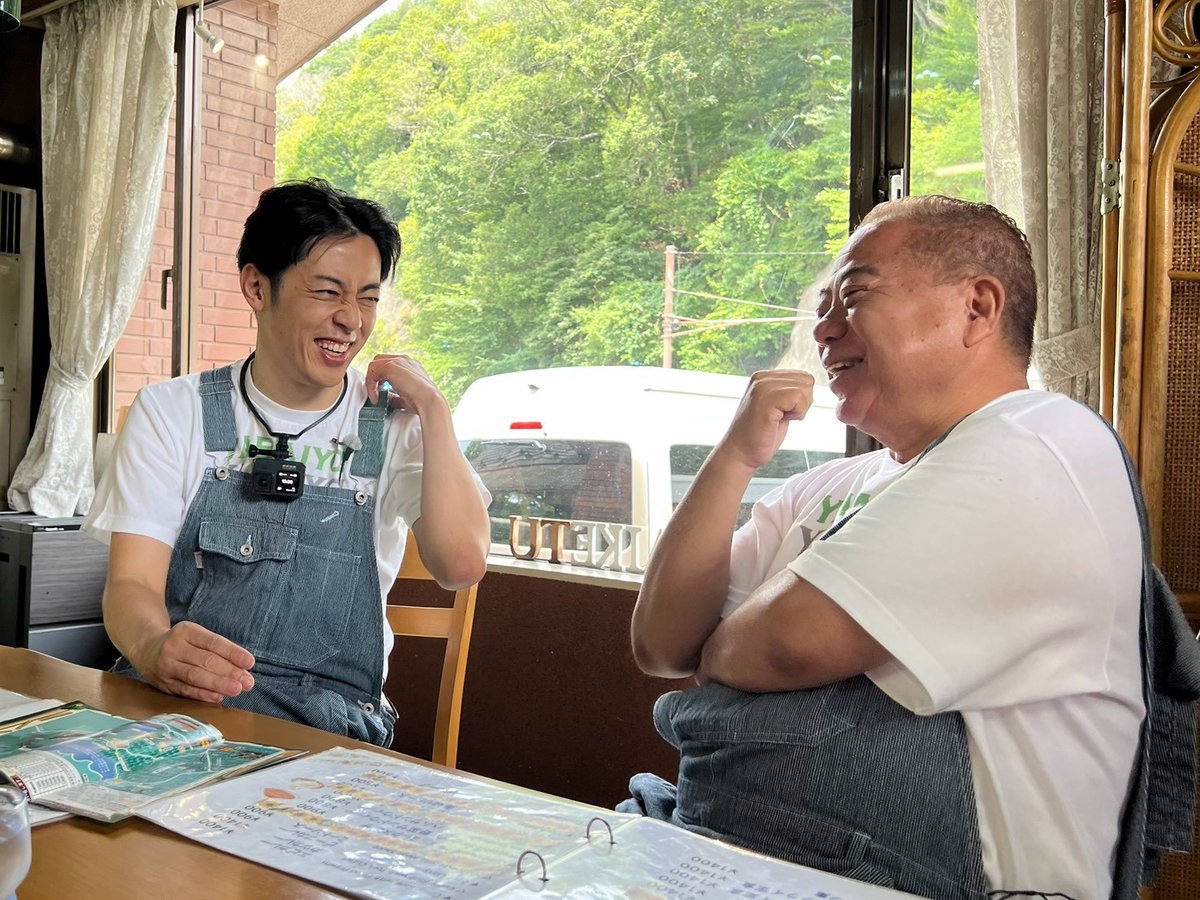 TVTOKYO_PR's tweet photo. ＼📺今夜6時30分／

🍉#出川哲朗の充電させてもらえませんか？SP
田貫湖～相模湖
富士山麓リゾート街道123㌔𓂃 ◌𓈒𓐍

🍉ゲストライダー：西野亮廣（キングコング）、渡邉美穂
@tvtokyo_degawa
✦•┈🛵💨┈•✦

キンコン西野が運営している美術館に突撃⁉
初登場の“べみほ”も登場✨
お見逃しなく👀 https://t.co/MVdxFH7H4X