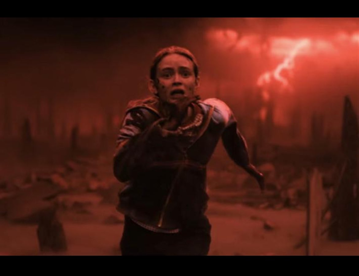 BiigKhalifa's tweet photo. “SHE WASN’T RUNNING FROM VECNA SHE WAS RUNNING FOR HER LIFE”

MAX MAYFIELD — STRANGER THINGS

That scene wasn’t just about escaping Vecna.

It was about someone who had already given up on herself

finally finding one reason to keep fighting.
The music starts. https://t.co/IbLDvc4e3Q