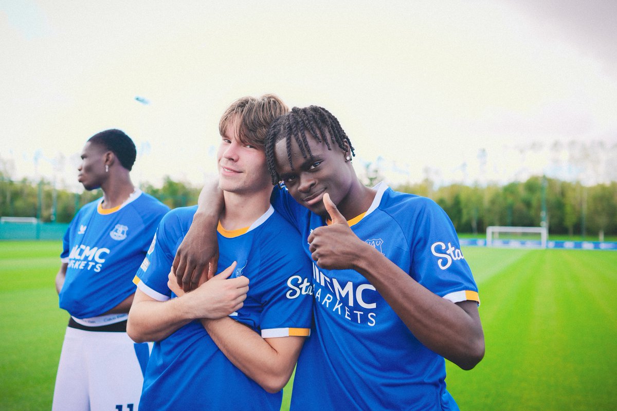 Everton's tweet photo. Ty ² 📸 https://t.co/DZdd2bp7Y0