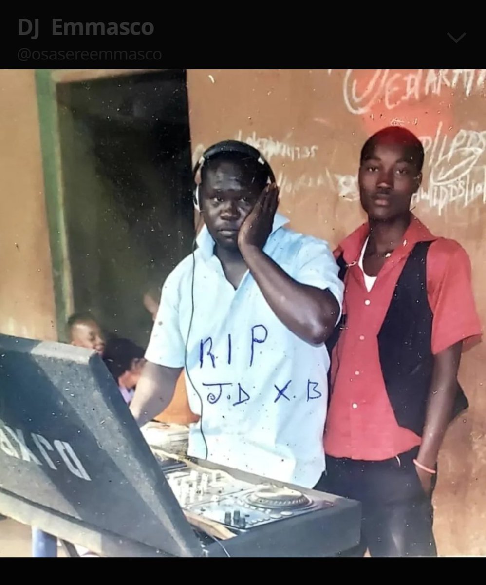 EllaLimChe1mzf's tweet photo. @donjjazzyy Don Baba J, I don't  need money I'm a DICSK JOKEY pls dis is my Whatsapp 08056740519 I want to be ur DJ. https://t.co/WqeYADQ00j