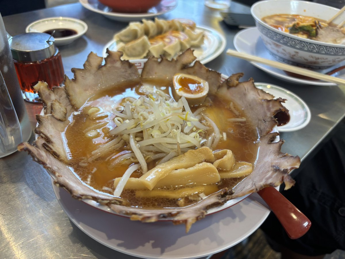 hiyo_sa07's tweet photo. 夜ご飯 https://t.co/9vxSjFGit4