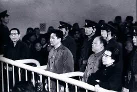 truechekist's tweet photo. 50 anos atrás, os parasitas capitalistas tomavam de assalto a República Popular da China, derrotando os corajosos revolucionários da Camarilha dos Quatro. 

Uma dura derrota para o proletariado chinês e internacional, seus efeitos são sentidos até hoje. https://t.co/TSD2yIYLVj