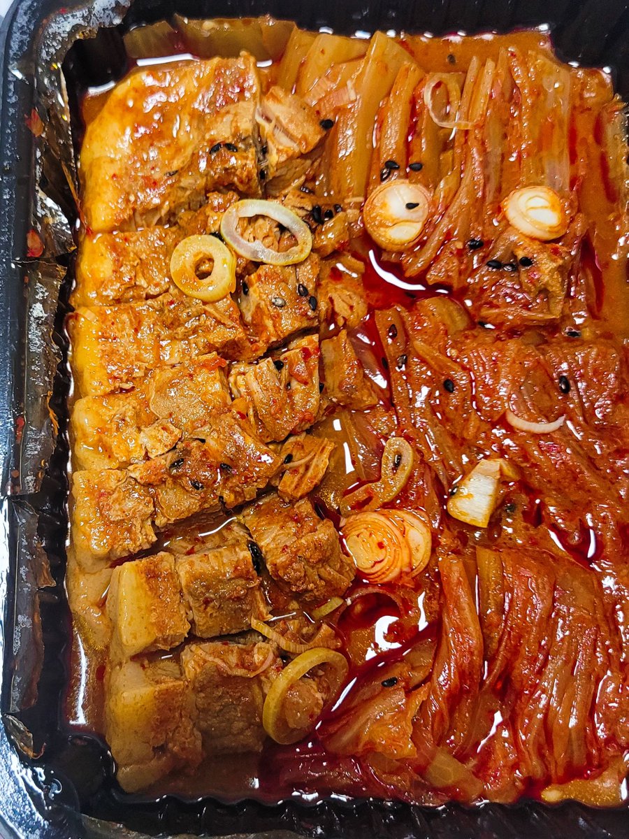 macaron_bob's tweet photo. 김치찜은 배달시켜도 후회 안 하는 음식 중 하나 https://t.co/9bSjF09gjf
