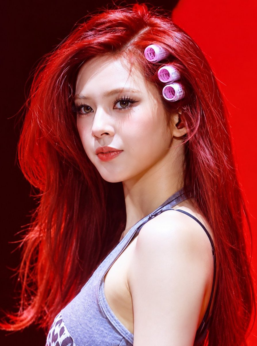 kristinamara13's tweet photo. wait a sec.........

#Chiquita #치키타 https://t.co/cZoWVYq7P8