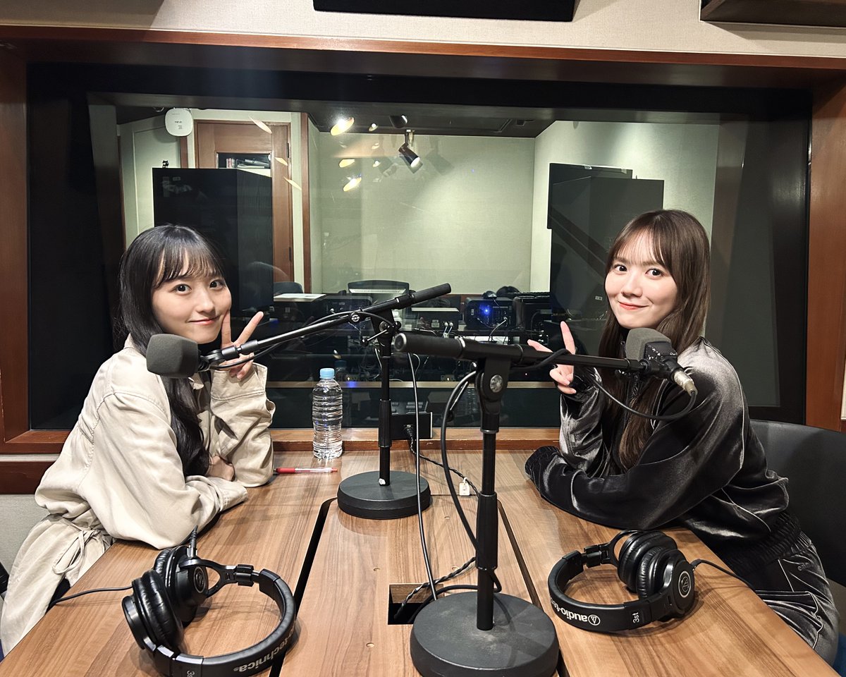 soudan_tfm's tweet photo. #乃木談 TFMポッドキャスト公開🎧
#289 ああなりてぇ〜
📡https://t.co/74ZIexaMzj

アフタートークでは
青葉坂46オーディションテーマソング
坂道選抜が歌う楽曲「Audition」についてトーク🎵

櫻坂46の山﨑天さんがスゴイ！！🌸

#一ノ瀬美空 #田村真佑 #乃木坂46 #ベルク #TOKYOFM https://t.co/KACkRMh8Ce
