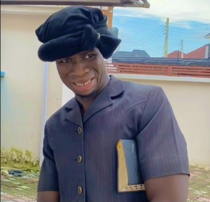 Scent9jA's tweet photo. She acted RAZZ than Flora more times than we can actually count ….. ohhh the accent overrides all lapses . My badd 👌😎 https://t.co/UHRYyAs7p0