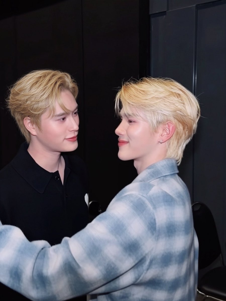 bbbytoeyyy's tweet photo. POV ถ้าฮีทำผมทองกับบี๋🫵🏻 https://t.co/7id6DaXKaN
