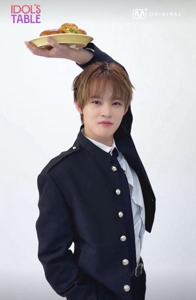 novkhead's tweet photo. For chenle

CHENLE ON IDOLS TABLE
#CHENLE_IdolsTable https://t.co/HaYL9qaiID