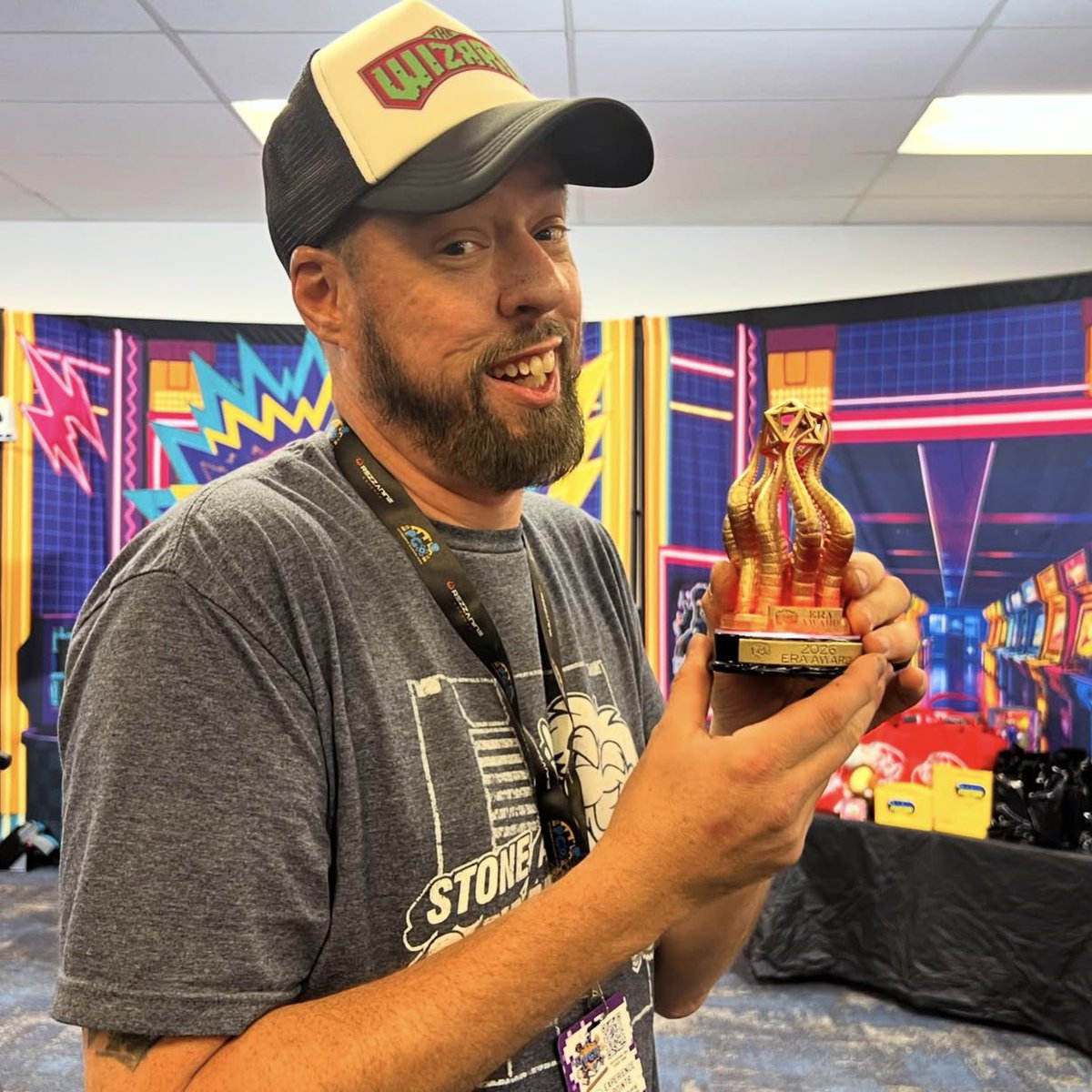 GamerAhmer's tweet photo. More shenanigans and fun with And Now Our Feature Presentation! #videogames #retrogaming #pittsburghgamingexpo #nintendo #thegamemasters @PghRetroGaming @thetechbuzz @GamerAhmer https://t.co/j295o3t7ws