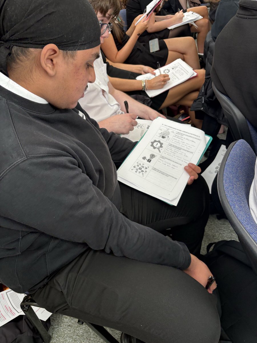 OLSPECOTEAM's tweet photo. Great work is taking place as pupils use #design skills to problem solve! #teamolsp @OLSPHigh @WDCEducation @dollaracademy #sustainabilty #SDG https://t.co/K5ILHbQs6M