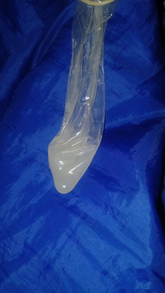 Armand100p's tweet photo. Lo guardo para quién se quiera preparar un licuado o algo nutritivo 🍆🥛🥛🧋🧋 https://t.co/kCOVzEzUHv