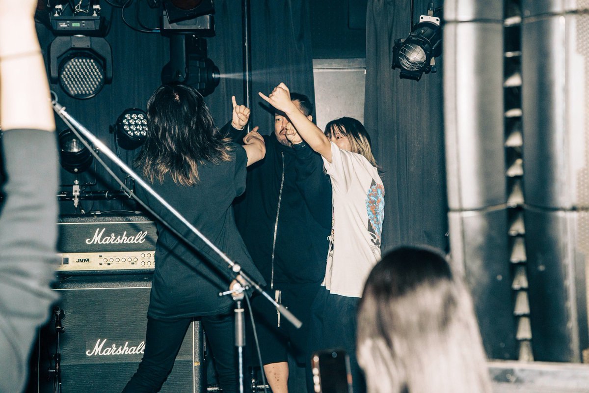 ryuku_photo's tweet photo. いつも撮影だったから、この日は初めて遊べたな
ライブの度、もっと一緒に色々やりたいと思わせてくれるバンド

オルカこれからもよろしくな
もっとヤバい遊び作るゾ

photo by @marry_photo https://t.co/idGmnY4s6y