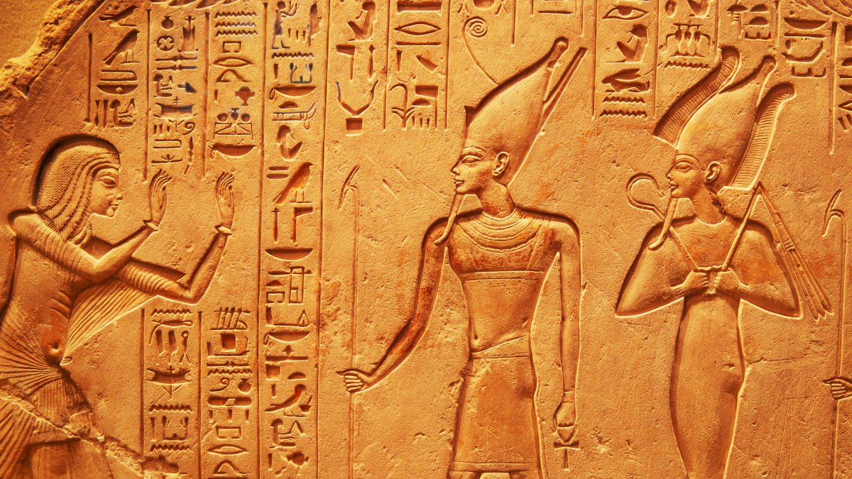 csgKAUST's tweet photo. Our work on #DeepHadad – AI-based restoration of damaged ancient inscriptions using synthetic erosion data – has been highlighted in Communications of the ACM (@CACMmag).
📄 Paper (ACM JOCCH): https://t.co/iJvIYHUzF8
📰 Article: https://t.co/UBJuzkKt6T
#AI #DigitalHumanities #CulturalHeritage #KAUST