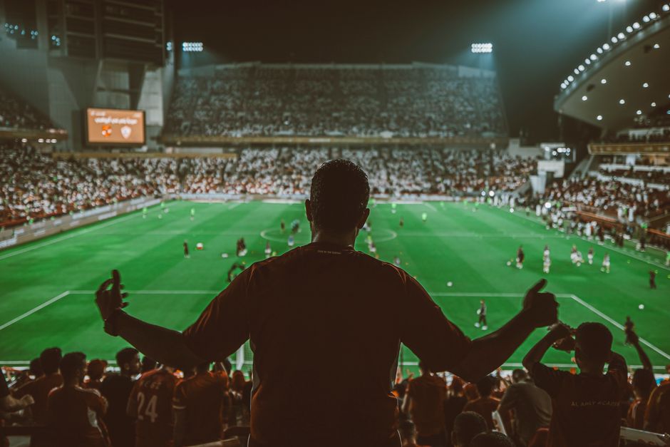 BarSport24's tweet photo. Il fuoriclasse portoghese Cristiano Ronaldo ha ripreso gli allenamenti con l'Al-Nassr, squadra saudita di cui è titolare, a seguito di tensioni con la nazionale e con l'allenatore Jorge Jesus. Il ritorno in campo è stato annunciato nella… dlvr.​it/TVp16c #SerieA #AlNassr https://t.co/72kEzLtfp4