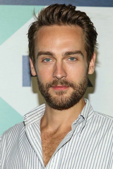SouthernPamela's tweet photo. #MisonBlueEyesTuesday #TomMison @littlione @virtue2 @GoldCntry_Laura @GloGruffudd @hoggard_sharon Good morning girls, beautiful day here today, sunny , 74 &amp; breezy.  Wishing you all a wonderful day &amp; nice weather to enjoy . https://t.co/yrtbqev7rH