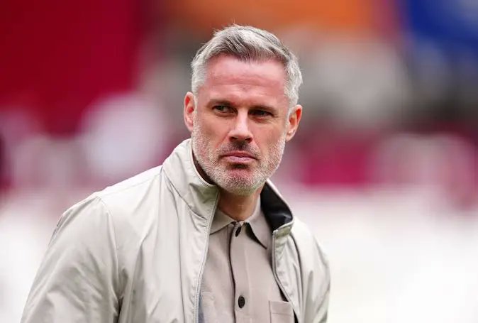 TouchlineX's tweet photo. 🚨🗣️ 𝗡𝗘𝗪: Jamie Carragher believes Manchester City should be punished for up to FIVE YEARS to force their biggest stars to leave:

“I think the punishment should be over a number of years, THREE to FIVE years, and then players would move on.

“If it’s just one season, a few players would leave, but some would say: ‘I could put up with that for a year.’

“But how could they afford those wages without Premier League money?”

Carragher also believes City’s current owners should LEAVE the club:

“How can you ever TRUST them if they’re found guilty of this?”