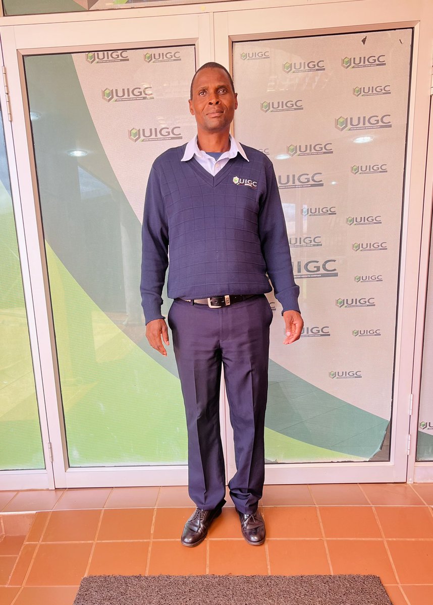 _UIGC_'s tweet photo. Since joining UIGC Security in 2017, Avhatakali Netshiluvhi has proudly served at the UIGC Office Complex, assisting guests and helping keep the premises safe and secure. 
We recognise his commitment, professionalism and dedication to service and safety. 
#UIGC #officerOfTheDay https://t.co/yZnQogBHFt