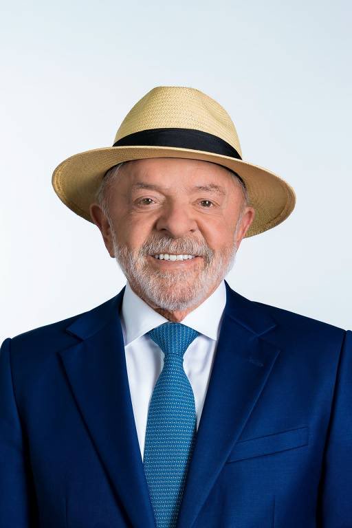 NewsLiberdade's tweet photo. 🚨AGORA - Lula diz que é um candidato “antissistema” https://t.co/SFo4PbFwvG