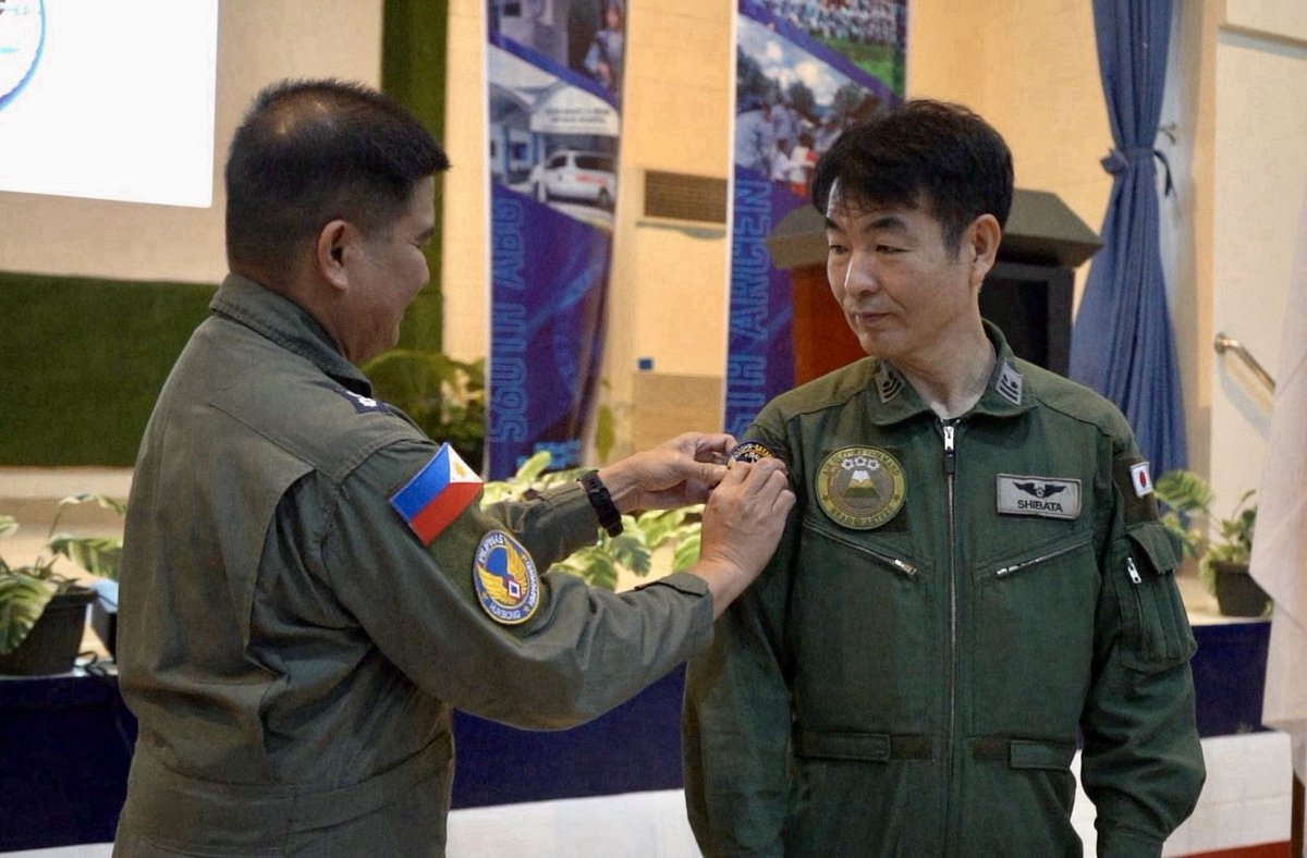 PhilAirForce's tweet photo. PAF NEWS | PAF, JASDF COMMENCE DOSHIN BAYANIHAN 6-26 IN CEBU

See Full Story: https://t.co/b9dARtnaKT

#FocusPAF #GuardiansOfOurPreciousSkies #PAFYouCanTrust #OneAFPOnePhilippines #StrongAFPStrongPhilippines #AFPYouCanTrust #DoshinBayanihan2026 https://t.co/nf7CAw9YNC