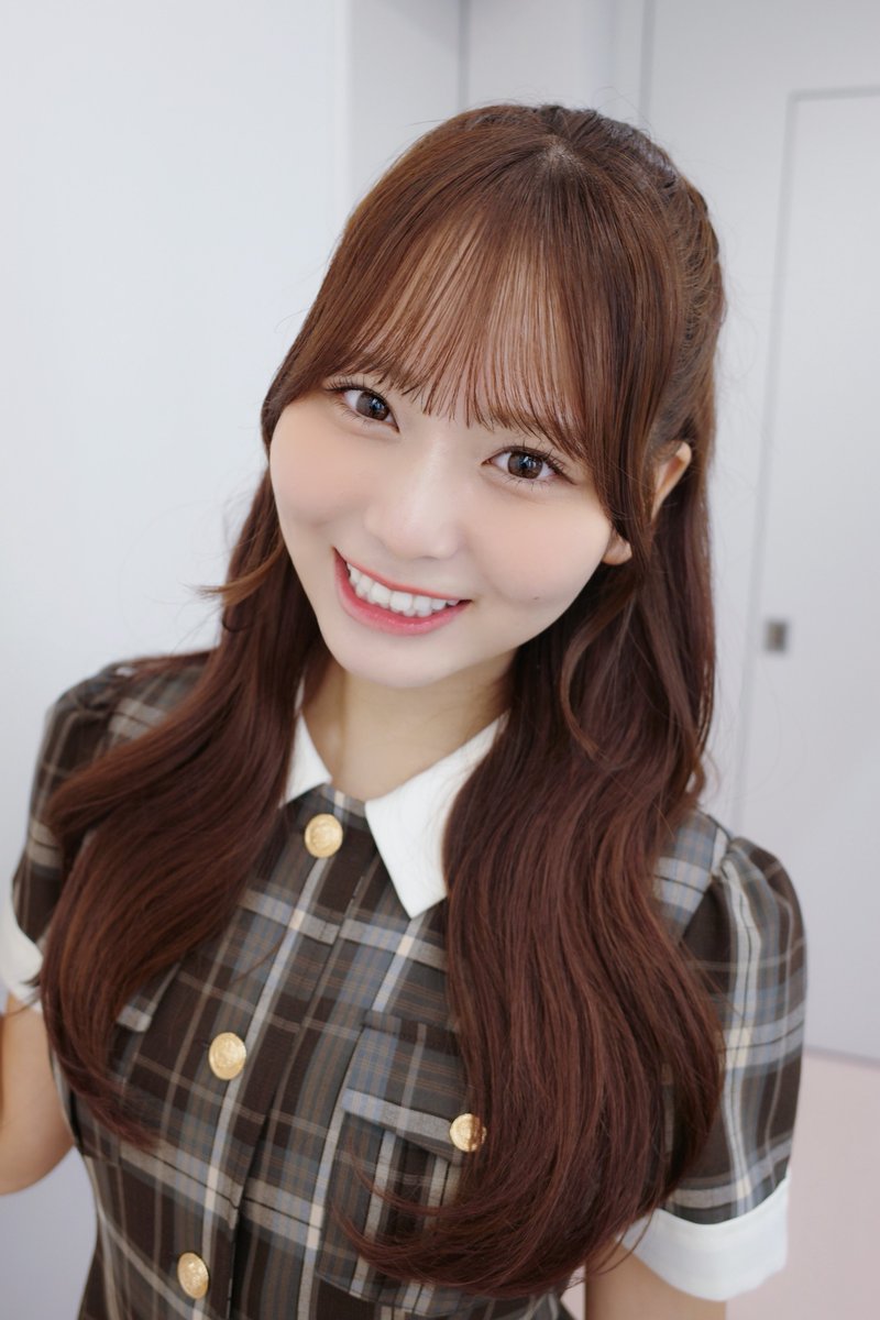 ilove0204hana87's tweet photo. 大場花菜ちゃんは秋🍁も似合う https://t.co/Vl8YGcocd2