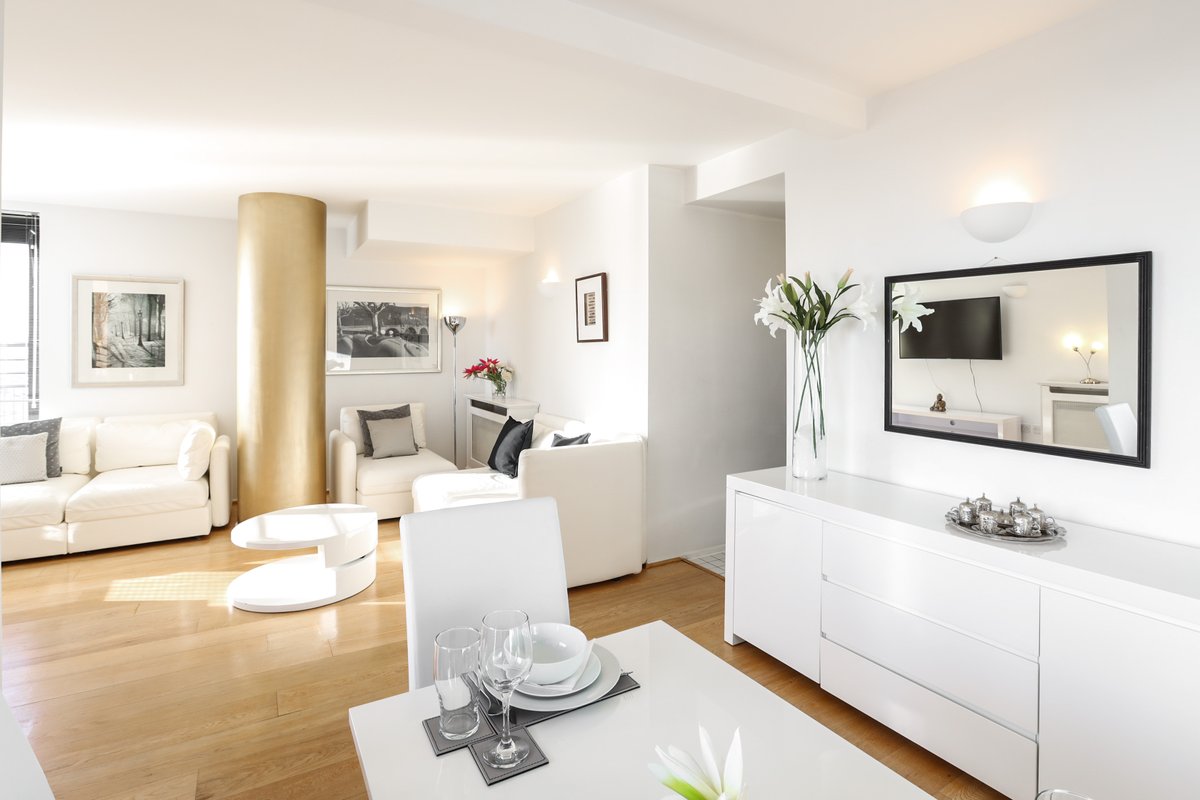 crownlawnapart's tweet photo. ✨ Your perfect #London family stay starts here.
Stay in #Kensington, close to museums, parks & top attractions, with all the space and comfort of a serviced apartment.
📍Kensington
🧳https://t.co/qRbC4CZe7R
#VisitLondon #FamilyGetaway #Kensington #ServicedApartments https://t.co/uasbCsb2Rt