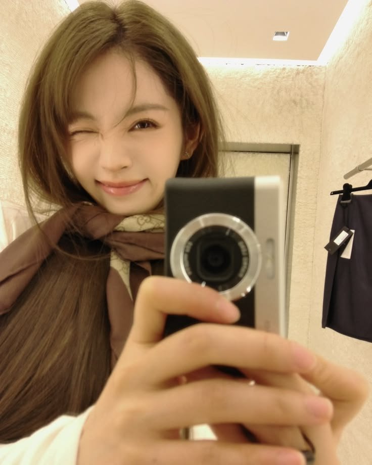 latteyra's tweet photo. CUTEST PERSON EVER https://t.co/eFe9ZSlduj
