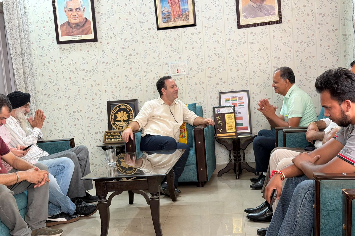 Sunil_SharmaBJP's tweet photo. Met with different delegations at my residence in #Jammu. After listening to various issues faced by the people of respective delegations, discussed the issues with the concerned authorities for redressal. https://t.co/NUZiC9L7fU